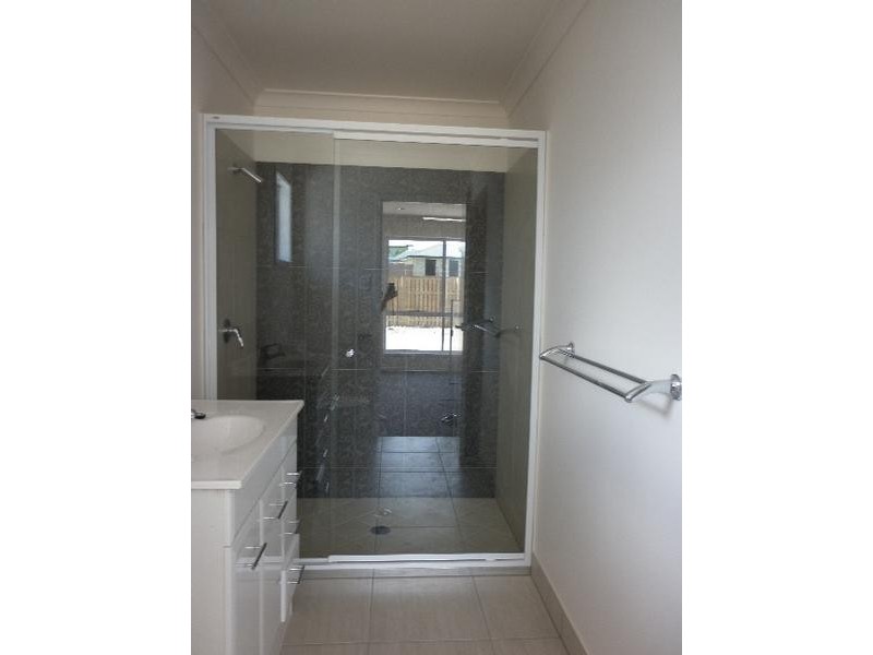 1 Sarah Court, Gladstone QLD 4680