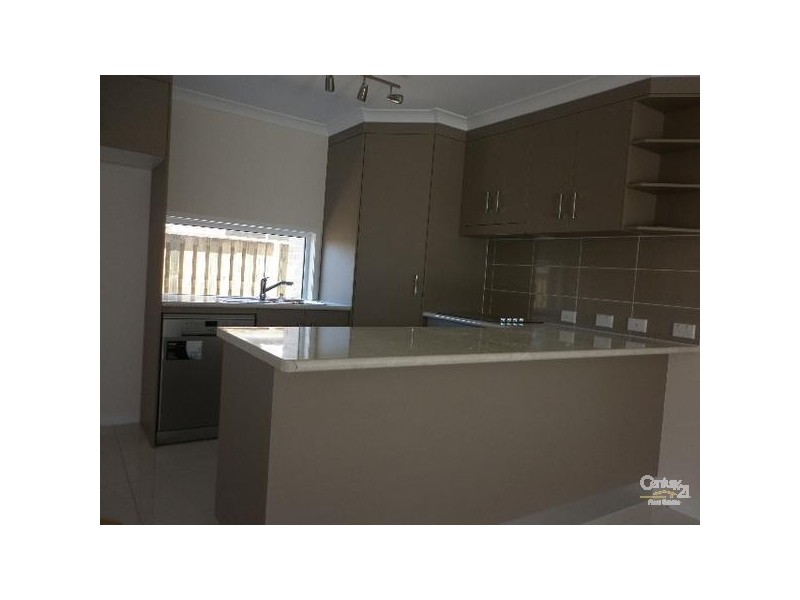 1 Sarah Court, Gladstone QLD 4680