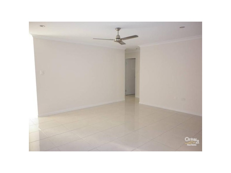 1 Sarah Court, Gladstone QLD 4680