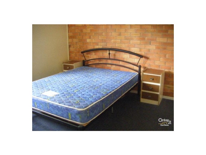 3/6 Boles Street, West Gladstone QLD 4680