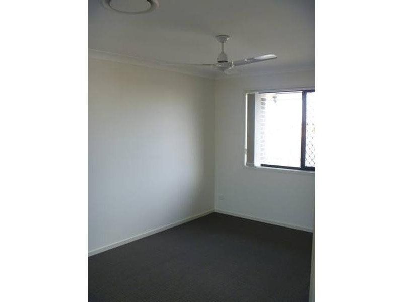 39 Golfview Drive, Boyne Island QLD 4680