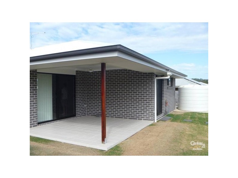 39 Golfview Drive, Boyne Island QLD 4680