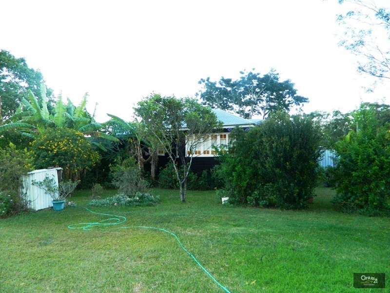 61 Webb Road, East End QLD 4695