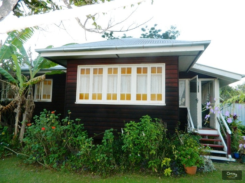 61 Webb Road, East End QLD 4695