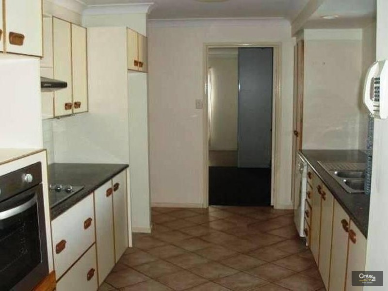 5 Palm Court, Gladstone QLD 4680