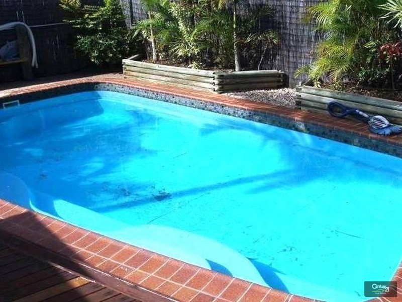 5 Palm Court, Gladstone QLD 4680