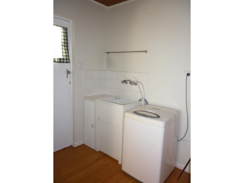 12 Wistari Street, Clinton QLD 4680