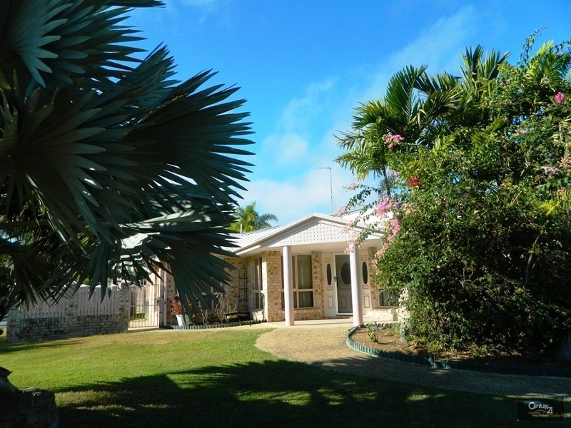 64 Aramac Drive, Clinton QLD 4680