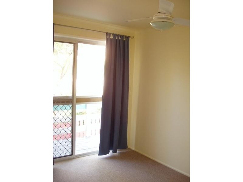 1/6 Wenitong Street, Gladstone QLD 4680