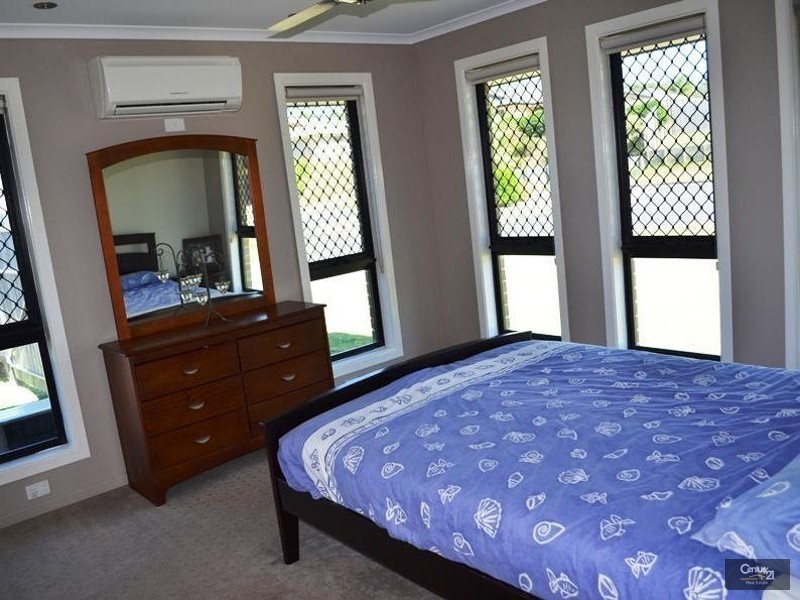 13 Beezley Street, Glen Eden QLD 4680
