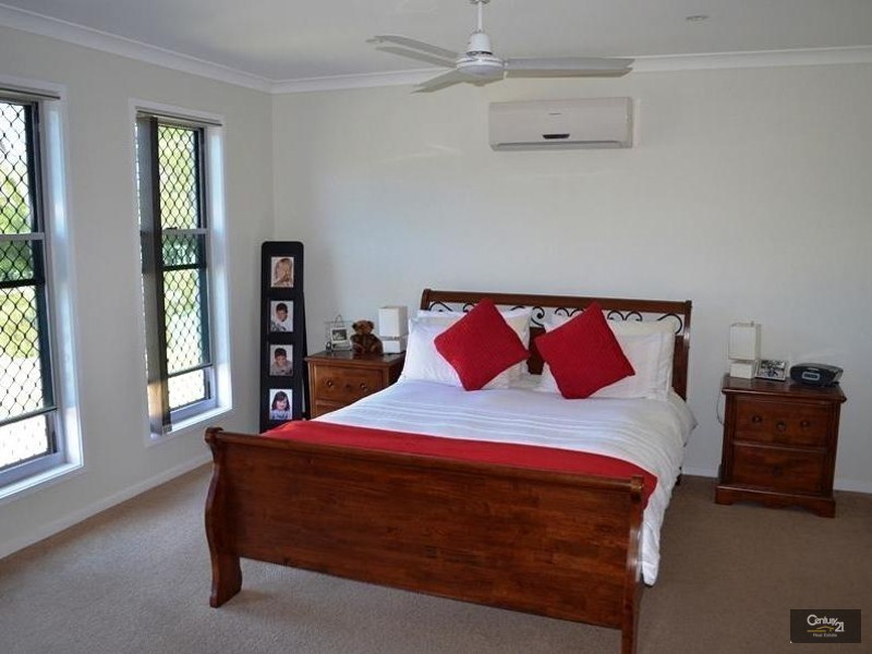 36 Sanctuary Place, South Gladstone QLD 4680