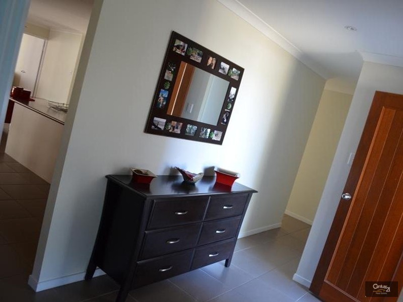 36 Sanctuary Place, South Gladstone QLD 4680