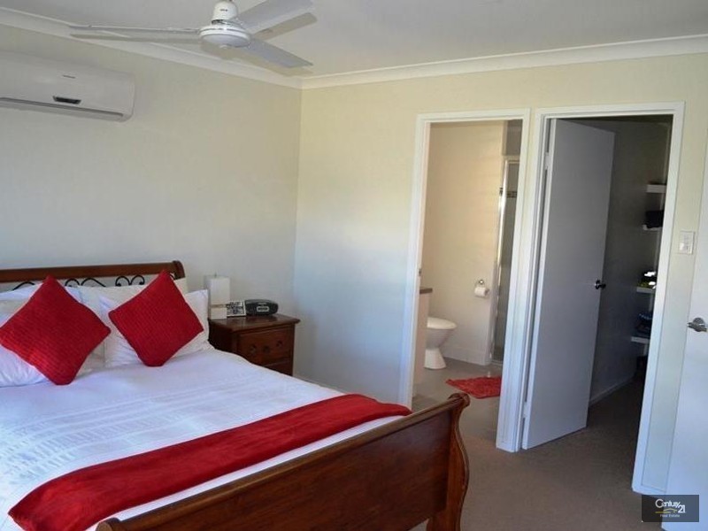 36 Sanctuary Place, South Gladstone QLD 4680