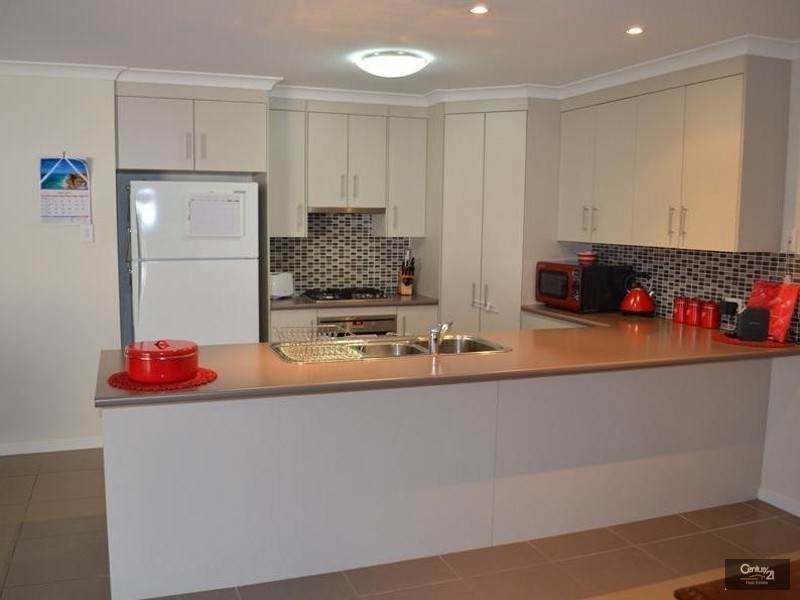 36 Sanctuary Place, South Gladstone QLD 4680