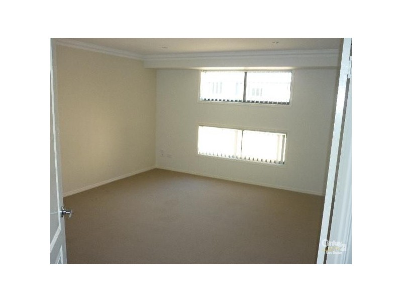 10 Reinaerhoff Crescent, Gladstone QLD 4680