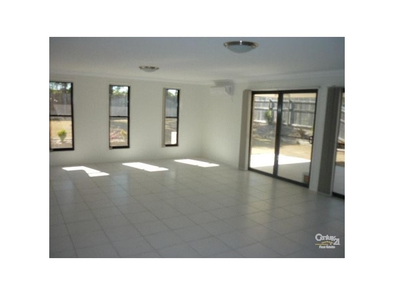 10 Reinaerhoff Crescent, Gladstone QLD 4680