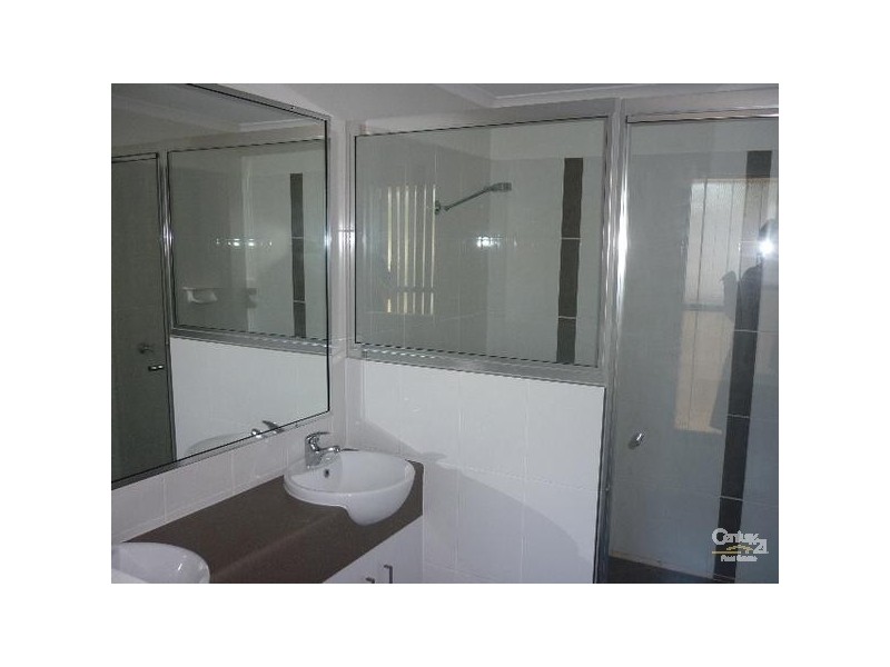 10 Reinaerhoff Crescent, Gladstone QLD 4680