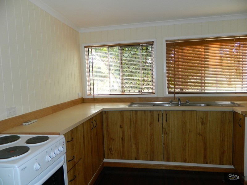 8 Butler Street, Yarwun QLD 4694