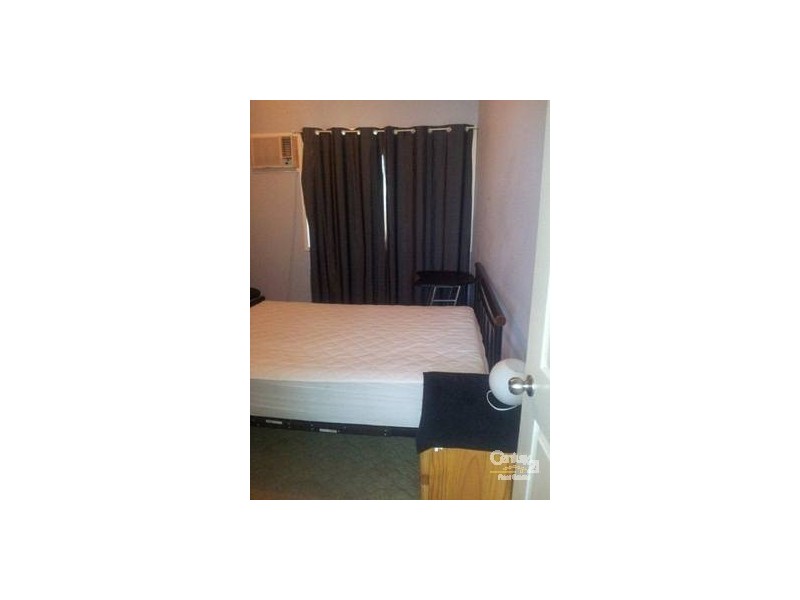 11 Amelia Street House and Studio, Gladstone QLD 4680