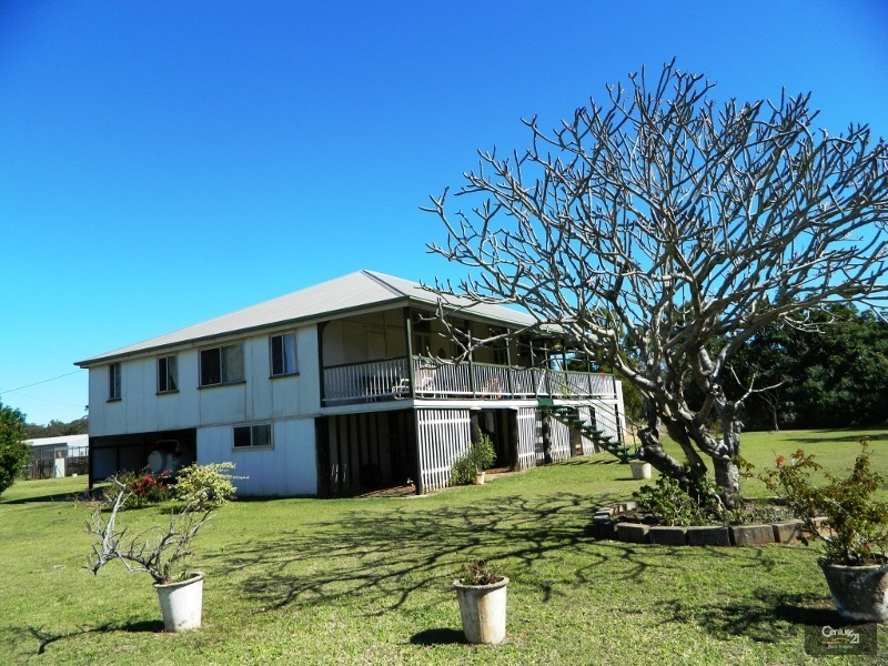 54061 Bruce Highway, Machine Creek QLD 4695