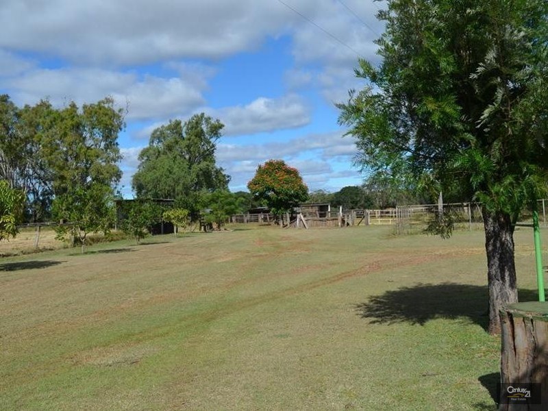 54061 Bruce Highway, Machine Creek QLD 4695