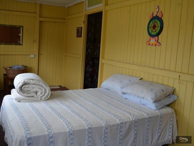 54061 Bruce Highway, Machine Creek QLD 4695