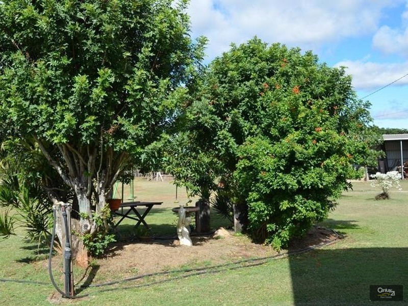 54061 Bruce Highway, Machine Creek QLD 4695