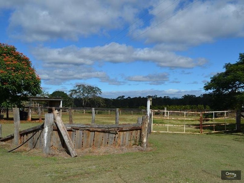 54061 Bruce Highway, Machine Creek QLD 4695