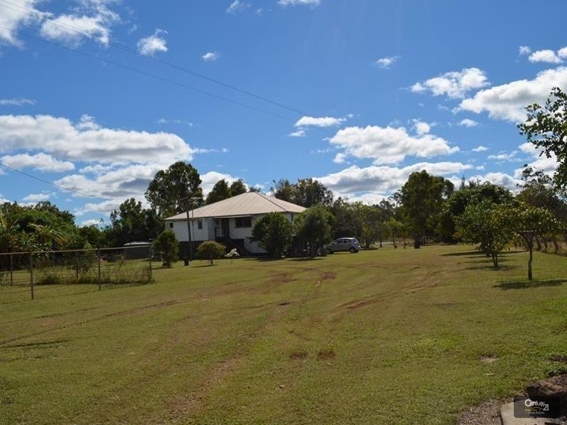 54061 Bruce Highway, Machine Creek QLD 4695