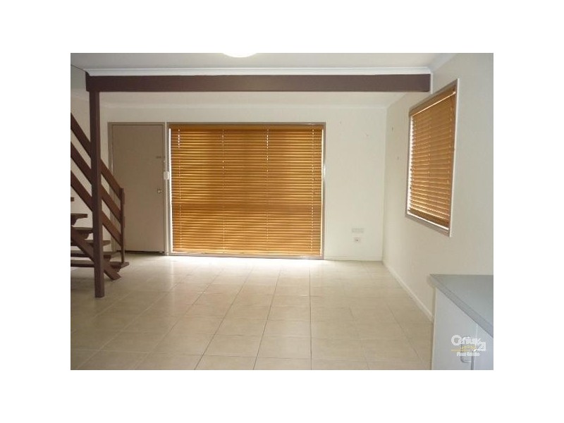 1/10 Chapman Drive, Gladstone QLD 4680