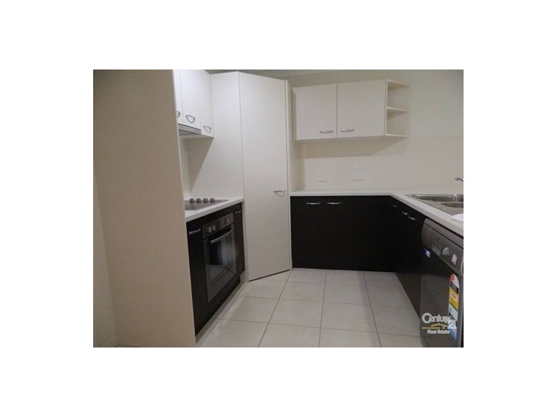 50 Broadwater Place, Kirkwood QLD 4680