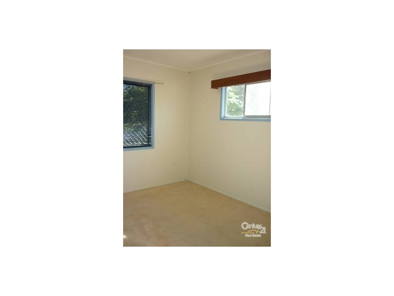 10 Wilson Street, New Auckland QLD 4680