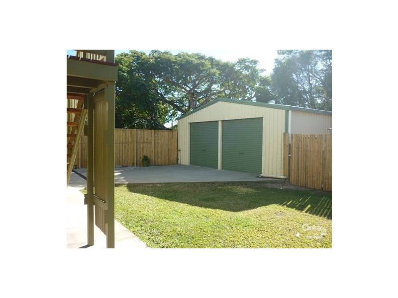 10 Wilson Street, New Auckland QLD 4680