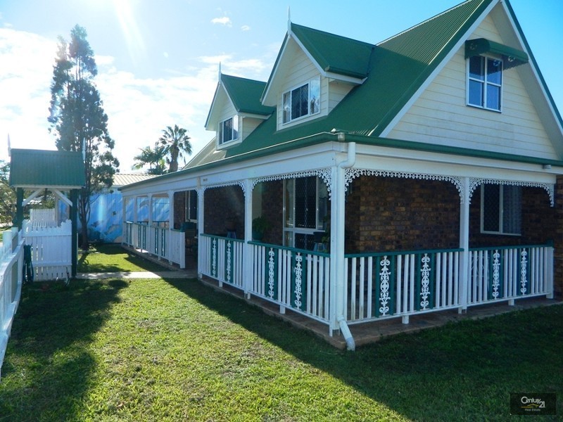 8 Orana Ave, Boyne Island QLD 4680
