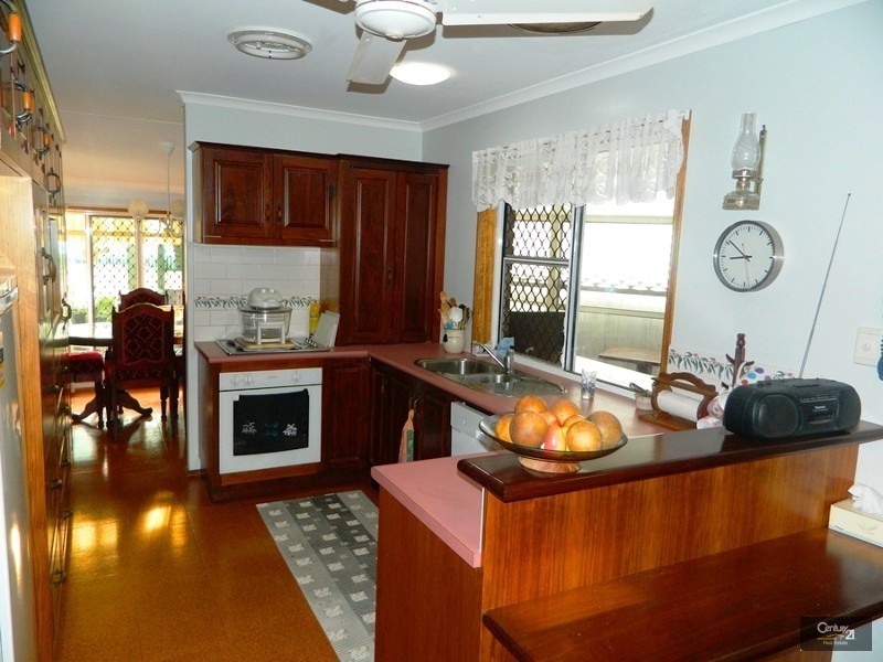 8 Orana Ave, Boyne Island QLD 4680