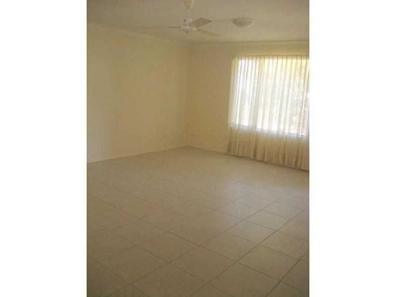 1/28 Scallop Street, Tannum Sands QLD 4680