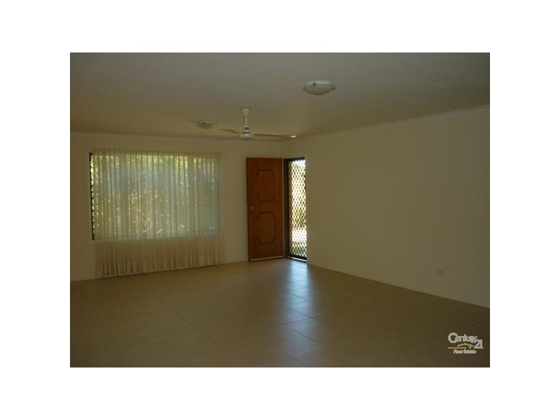 1/28 Scallop Street, Tannum Sands QLD 4680