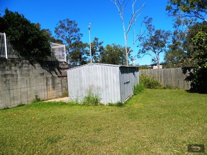 4 Berringa Close, Glen Eden QLD 4680