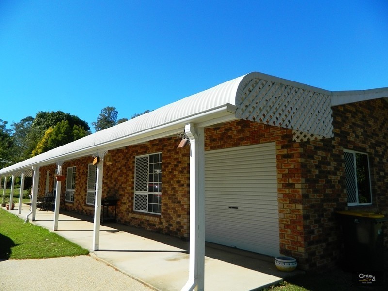 4 Berringa Close, Glen Eden QLD 4680