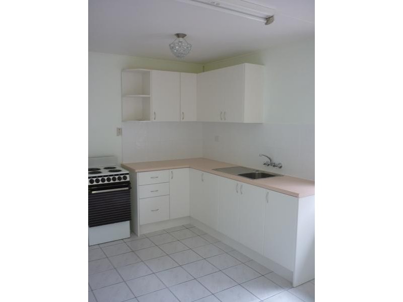 3/40 Higgins Street, South Gladstone QLD 4680