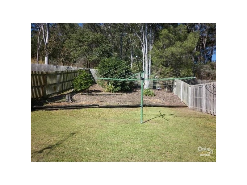 28 Holland Street, West Gladstone QLD 4680