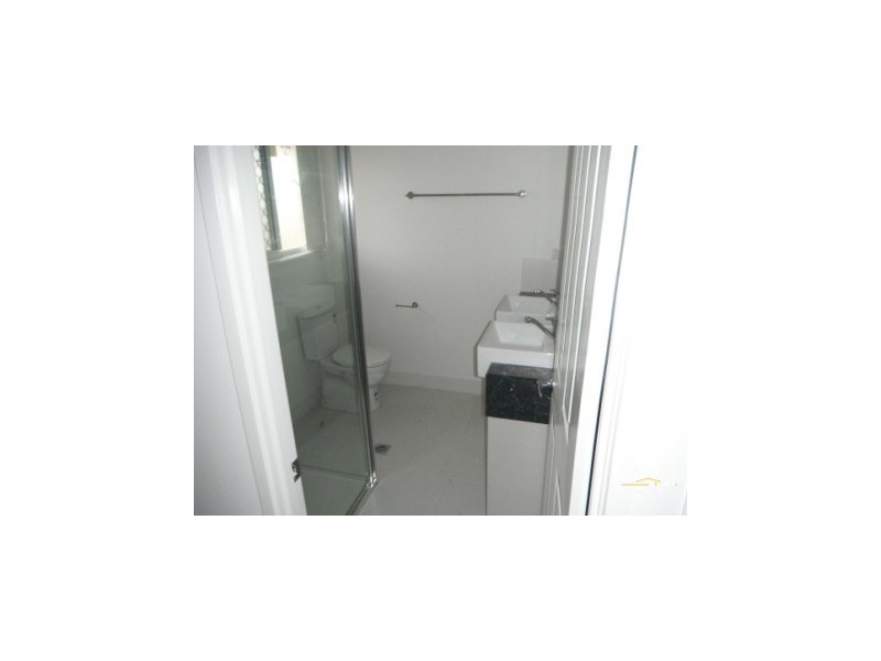 54 Briffney Street, Kirkwood QLD 4680