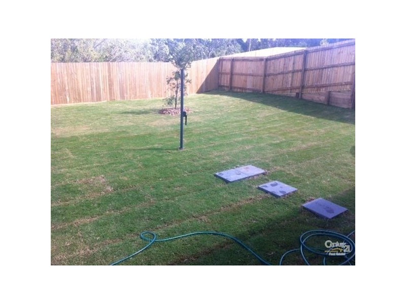 54 Briffney Street, Kirkwood QLD 4680