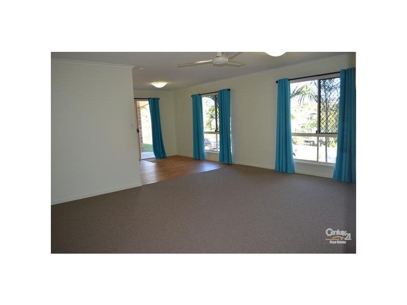 14 Ferguson Crescent, West Gladstone QLD 4680