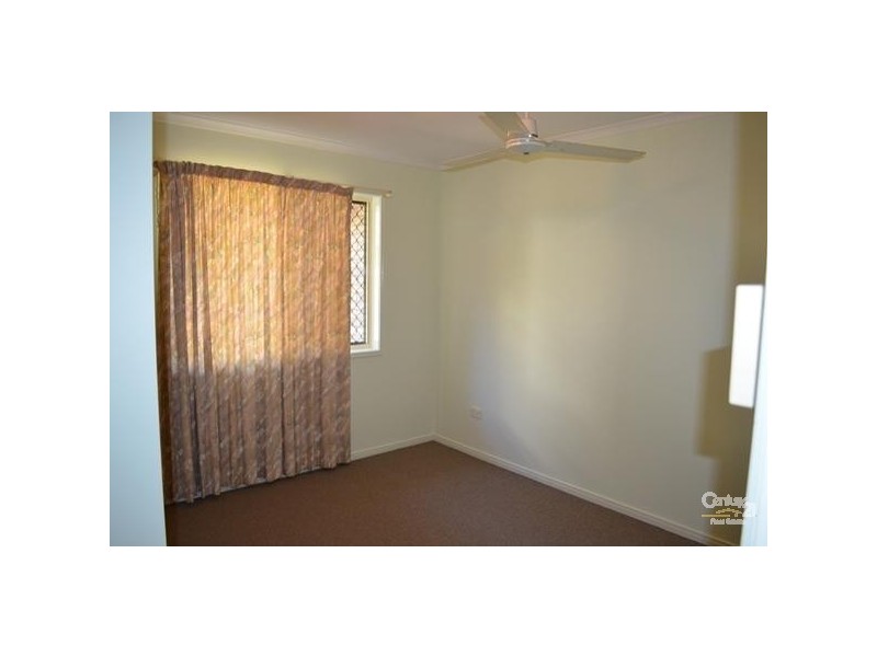 14 Ferguson Crescent, West Gladstone QLD 4680