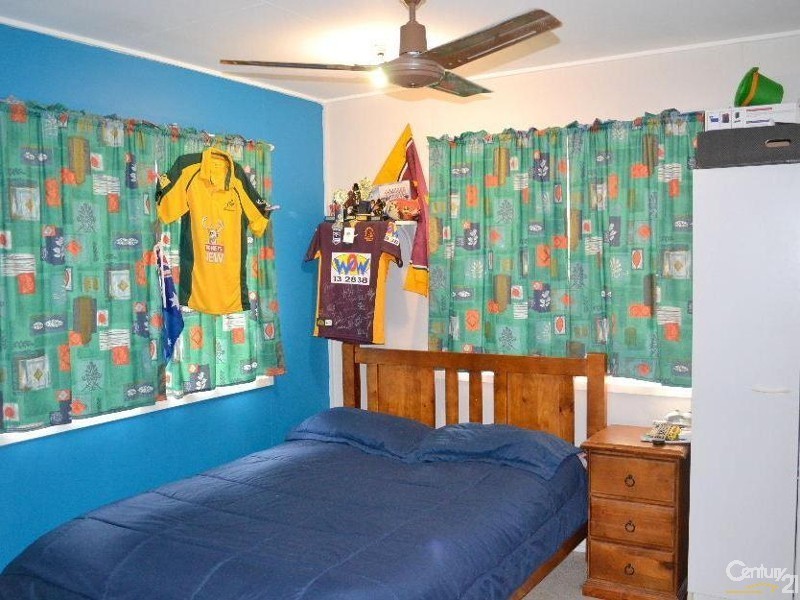 26 Dalton Street, Clinton QLD 4680