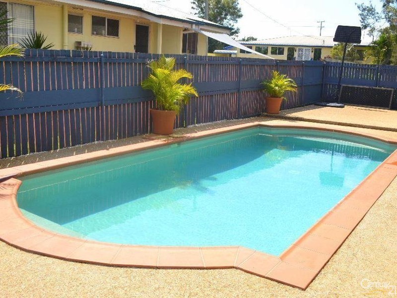 26 Dalton Street, Clinton QLD 4680