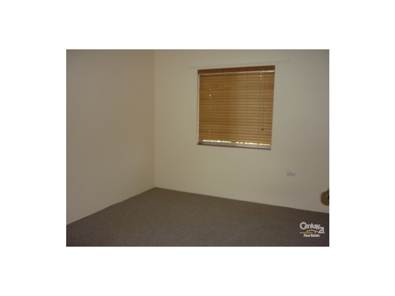 2/38 Aerodrome Road, Clinton QLD 4680