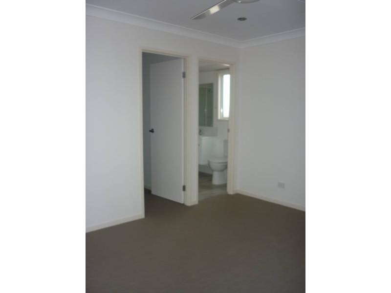 42 Cania Way, Clinton QLD 4680