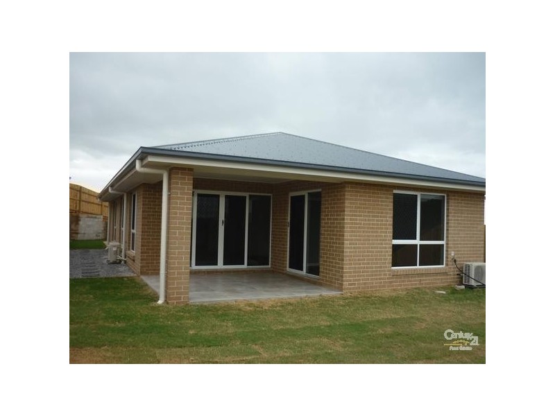 42 Cania Way, Clinton QLD 4680